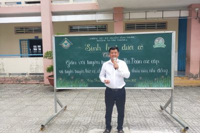 Liên đội Tiểu học Tân Thuận 2 tuyên truyền cho đội viên, thiếu nhi về Nghị quyết Đại hội Đoàn các cấp trong công tác phụ trách Đội TNTP Hồ Chí Minh, bảo vệ, chăm sóc, giáo dục thiếu niên, nhi đồng.